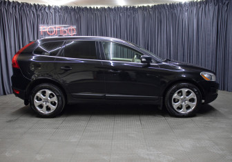 Подержанный автомобиль Volvo XC60 2011 года (4 фото)