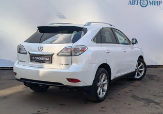 Подержанный автомобиль Lexus RX 2010 года (5 фото)