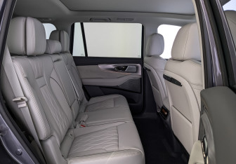 Новый GAC GS8 2025 (12 фото)