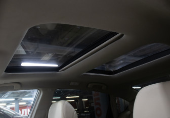 Подержанный автомобиль Nissan Teana 2012 года (17 фото)