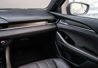 Подержанный автомобиль Mazda 6 Sedan 2022 года (12 фото)