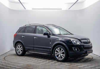 Подержанный автомобиль Opel Antara 2014 года (3 фото)