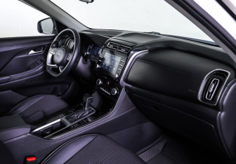 Подержанный автомобиль Hyundai Creta 2021 года (11 фото)