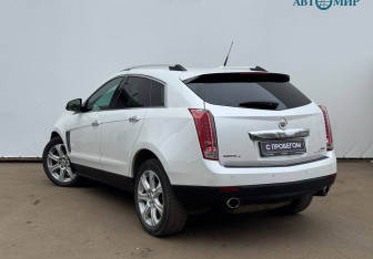 Подержанный автомобиль Cadillac SRX 2014 года (6 фото)