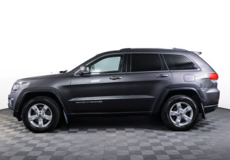 Подержанный автомобиль Jeep Grand Cherokee 2013 года (8 фото)