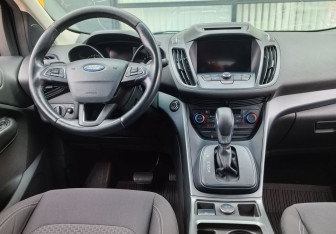 Подержанный автомобиль Ford Kuga 2018 года (14 фото)