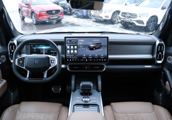 Подержанный автомобиль Jetour T2 2024 года (12 фото)