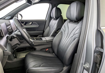 Подержанный автомобиль Chery Tiggo 9 2024 года (22 фото)