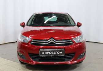 Подержанный автомобиль Citroen C4 Hatchback 2011 года (2 фото)