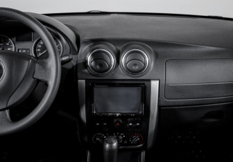 Подержанный автомобиль Nissan Almera Sedan 2014 года (13 фото)