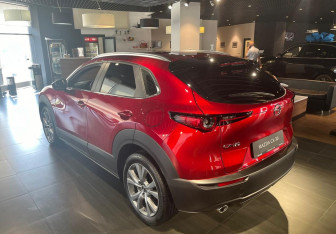 Новый Mazda CX-30 2025 (5 фото)