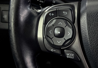 Подержанный автомобиль Toyota Venza 2013 года (26 фото)