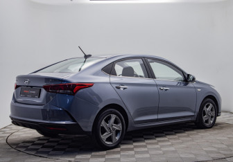Подержанный автомобиль Hyundai Solaris Sedan 2020 года (5 фото)