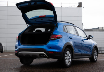 Подержанный автомобиль Kia Rio Hatchback 2019 года (24 фото)