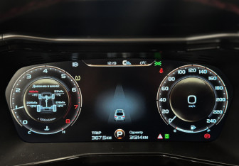 Подержанный автомобиль Geely Tugella 2021 года (9 фото)