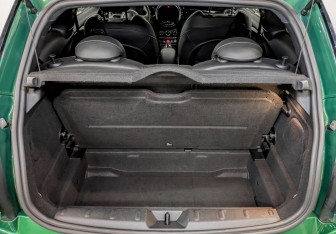 Подержанный автомобиль MINI Hatch 2021 года (11 фото)