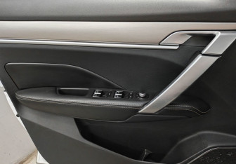 Подержанный автомобиль Geely Coolray 2020 года (16 фото)