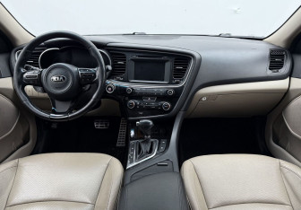Подержанный автомобиль Kia Optima Sedan 2014 года (12 фото)