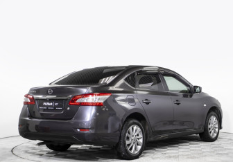 Подержанный автомобиль Nissan Sentra Sedan 2014 года (5 фото)