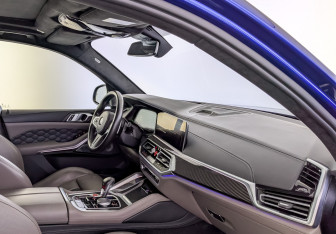 Подержанный автомобиль BMW X5 M 2020 года (11 фото)