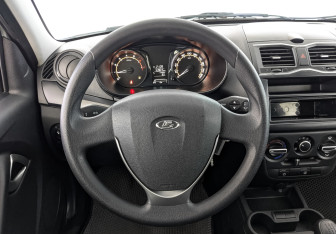 Подержанный автомобиль LADA (ВАЗ) Granta Sedan 2024 года (22 фото)