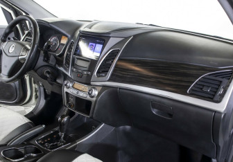 Подержанный автомобиль SsangYong Actyon 2014 года (7 фото)