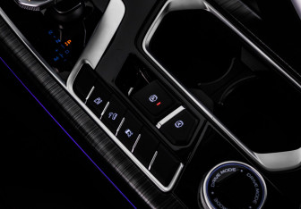 Подержанный автомобиль Geely Tugella 2021 года (20 фото)