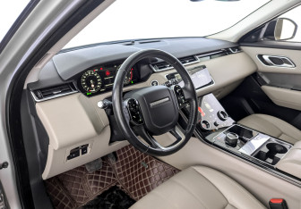 Подержанный автомобиль Land Rover Range Rover Velar 2018 года (16 фото)