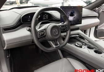 Подержанный автомобиль Zeekr 001 2024 года (22 фото)