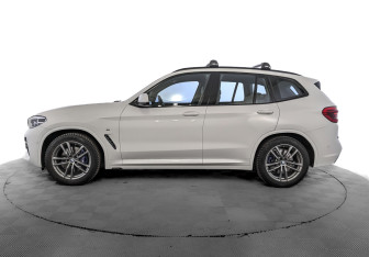 Подержанный автомобиль BMW X3 2021 года (8 фото)