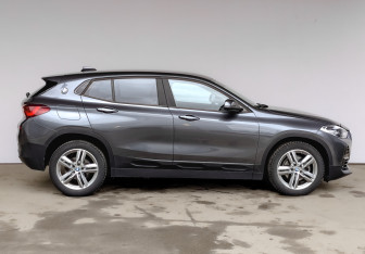 Подержанный автомобиль BMW X2 2020 года (4 фото)