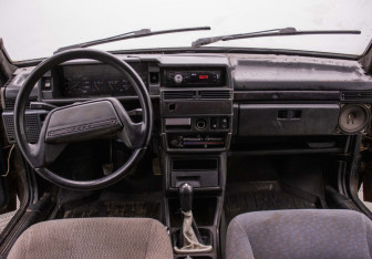 Подержанный автомобиль LADA (ВАЗ) 2109 Hatchback 1998 года (12 фото)