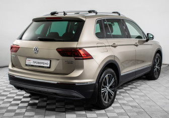 Подержанный автомобиль Volkswagen Tiguan 2017 года (5 фото)
