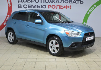 Подержанный автомобиль Mitsubishi ASX 2010 года (3 фото)