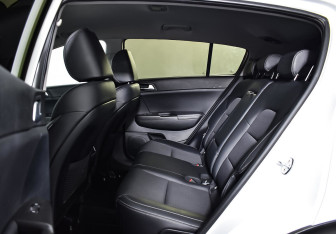 Подержанный автомобиль Kia Sportage 2019 года (14 фото)