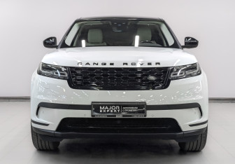 Подержанный автомобиль Land Rover Range Rover Velar 2017 года (2 фото)