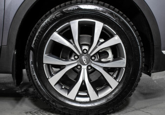 Подержанный автомобиль Chery Tiggo 7 Pro 2022 года (16 фото)