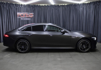 Подержанный автомобиль Mercedes-Benz AMG GT Liftback 2020 года (4 фото)