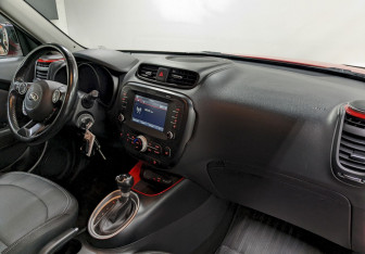 Подержанный автомобиль Kia Soul 2019 года (19 фото)