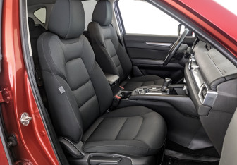 Подержанный автомобиль Mazda CX-5 2017 года (23 фото)