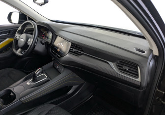 Подержанный автомобиль Haval F7x 2021 года (20 фото)