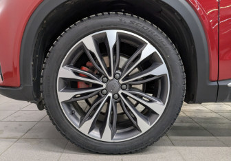 Подержанный автомобиль Geely Tugella 2022 года (12 фото)