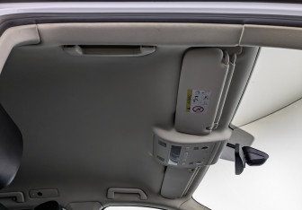 Подержанный автомобиль Volkswagen Touareg 2016 года (23 фото)