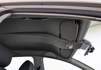 Подержанный автомобиль SEAT Ibiza Wagon 2011 года (23 фото)