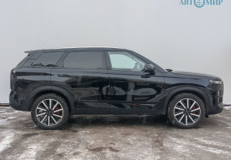 Подержанный автомобиль Jaecoo J7 2023 года (4 фото)