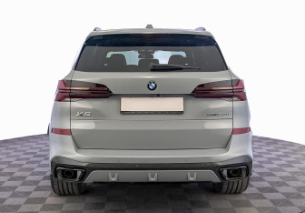 Новый BMW X5 2025 (6 фото)