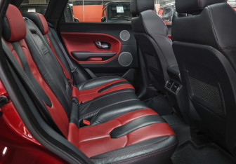 Подержанный автомобиль Land Rover Range Rover Evoque 2012 года (13 фото)