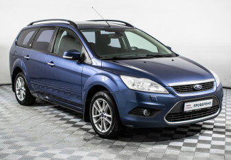 Подержанный автомобиль Ford Focus Wagon 2008 года (3 фото)