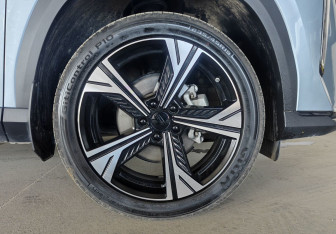 Подержанный автомобиль Geely Cityray 2024 года (20 фото)