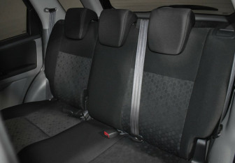 Подержанный автомобиль Suzuki SX4 Hatchback 2011 года (15 фото)